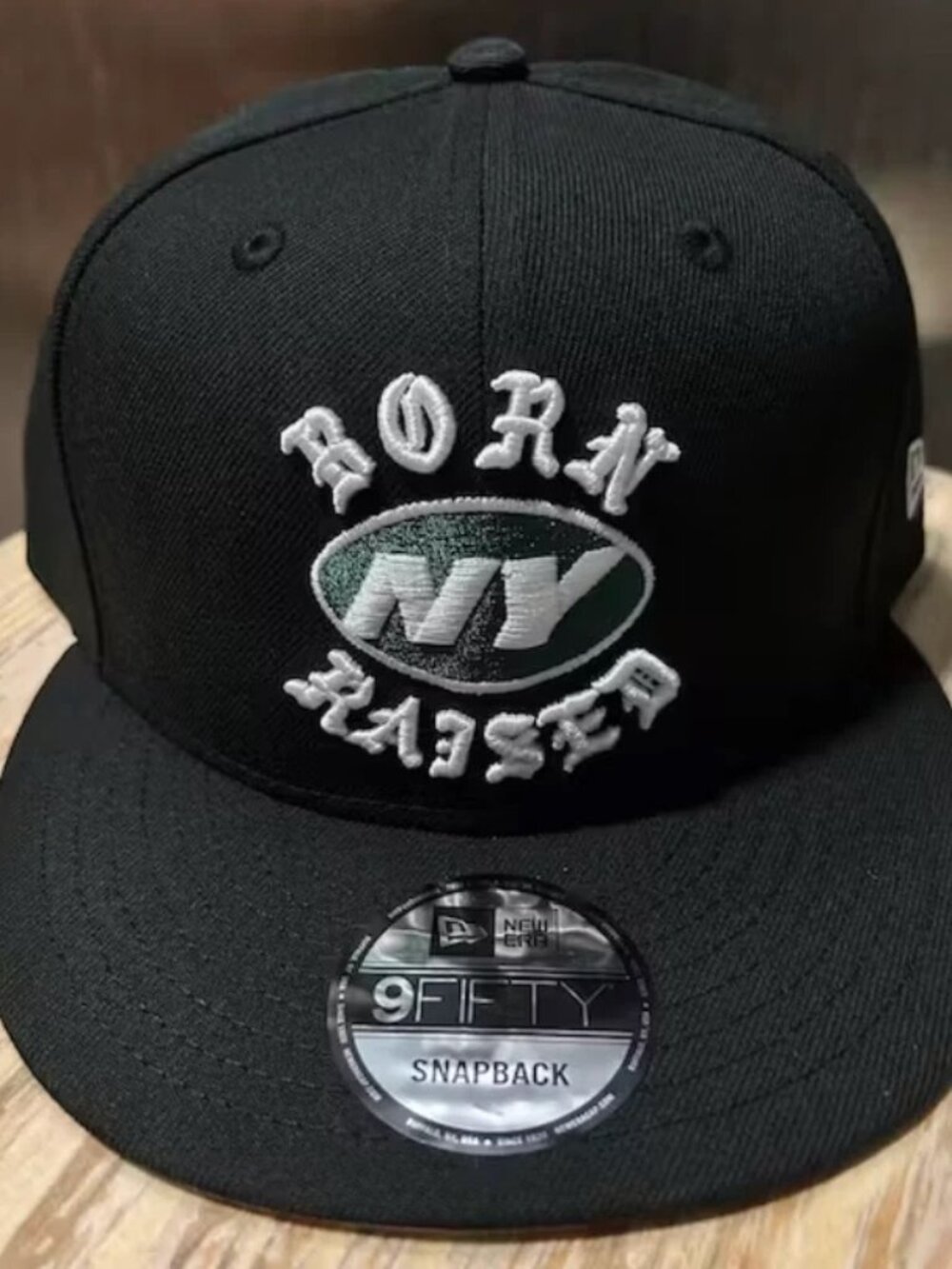 Born X Raised × NEW ERA NFL + JETS SNAPBACK ROCKER HAT: BLACK